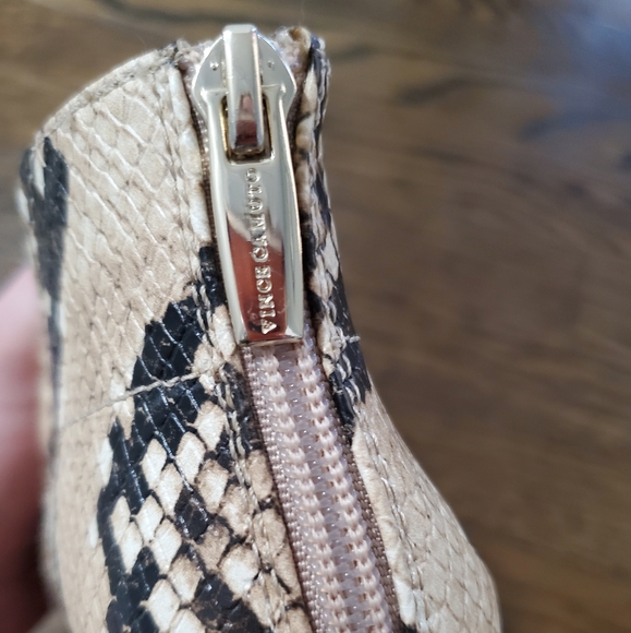 Vince Camuto NWOT boots - Picture 6 of 6